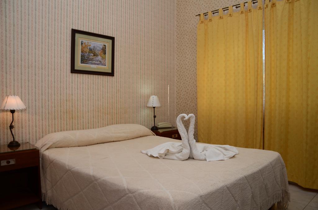 El Condor Hotel Spa Merlo 外观 照片